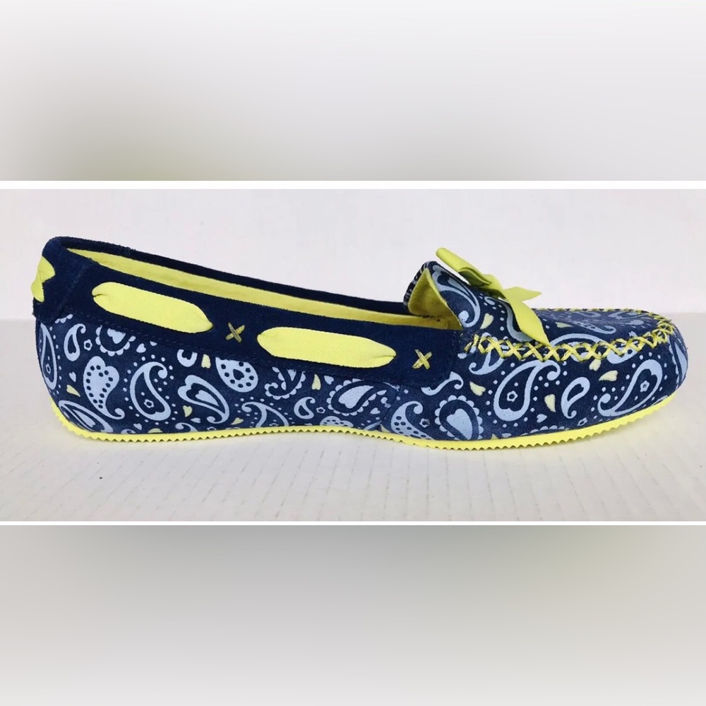 UGG paisley print moccasins, Teal Green, Leather, Driving Loafers